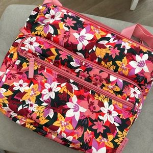 Vera Bradley Utility Crossbody Rosa Floral